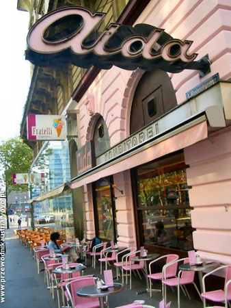 Kawiarnie w Wiedniu - sieć kawiarni Aida